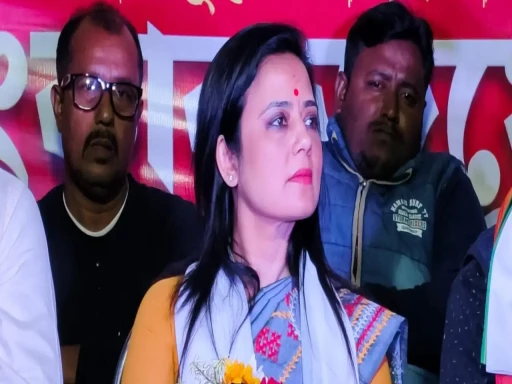 tmc mp mahua moitra fired from loksabha 1702028786