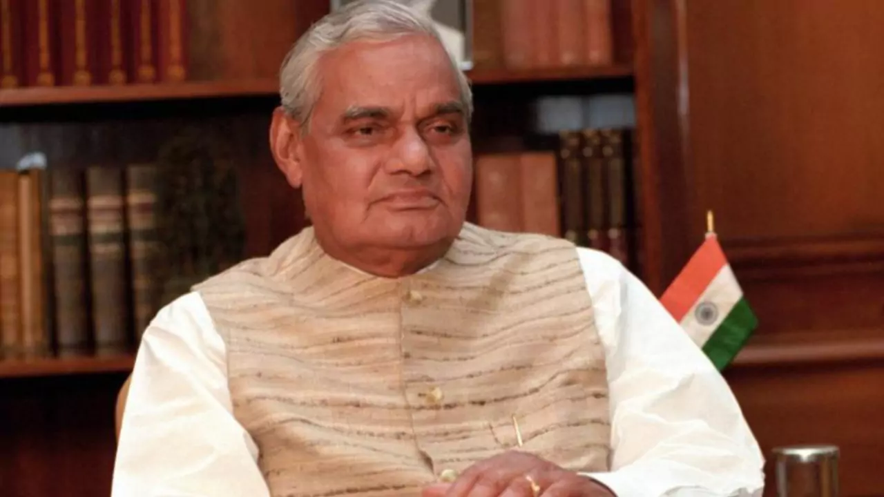 Atal Bihari Vajpayee Sarkar Defeated One Vote in 1999