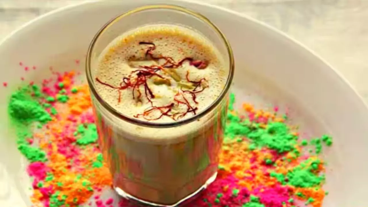 Holi 2024 Bhang Thandai Recipe Hindi