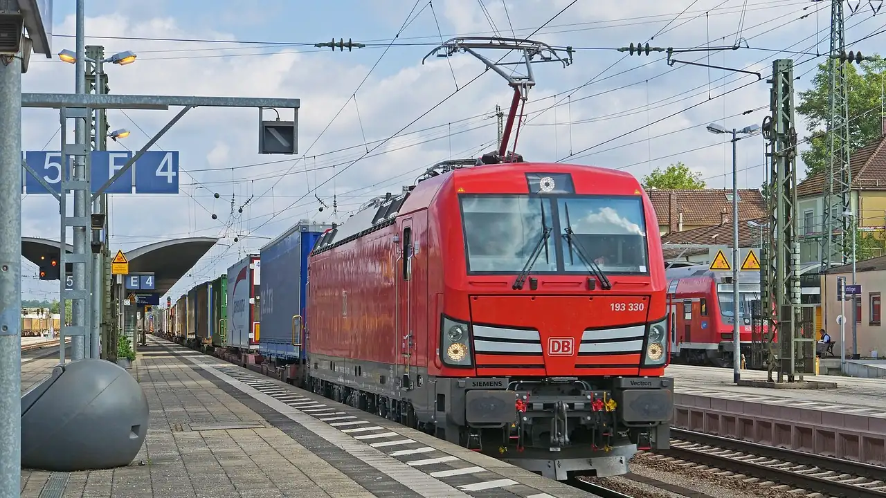 Holi Special Train 2024 Jaipur