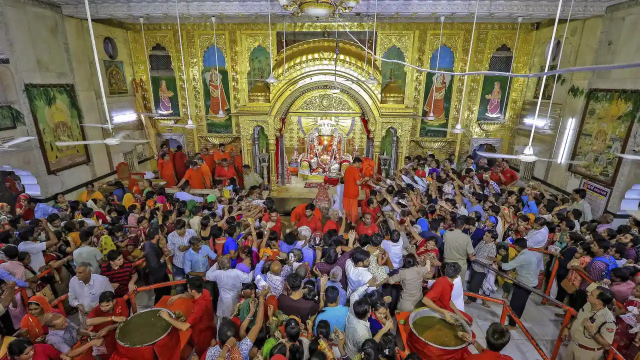 moti doongri ganesh mandir, ganesh mandir motidoongri, jaipur ganesh mandir, ganesh mandir rajapark, ganesh mandir rajasthan, jaipur ganpati temple, moti doongri ganeshji,moti doongri ganeshji temple history