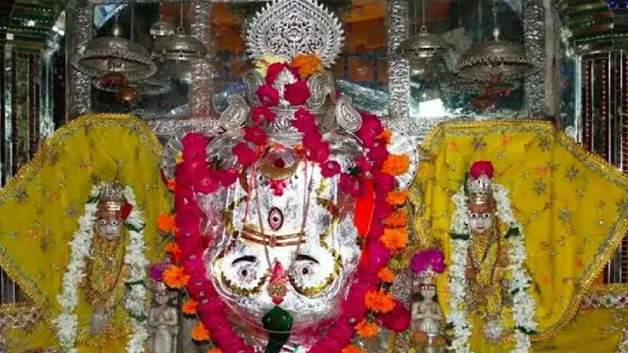 trinetr ganesh mandir 1